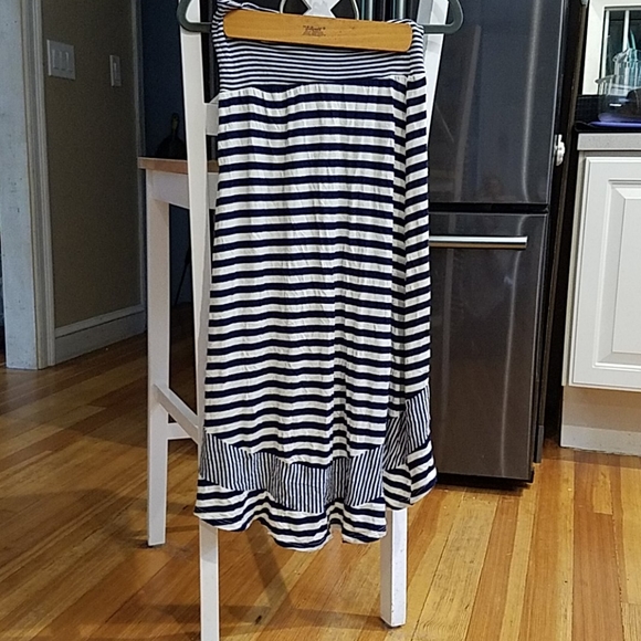 Asymmetrical rayon blend skirt - Picture 2 of 2